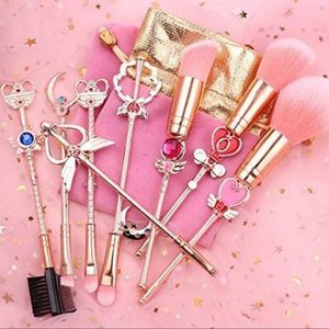 Sailor Moon 8-Piece Makeup Brush Set